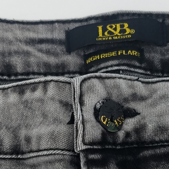 Lucky & Blessed L&B Gray Acid Wash Flare Jeans - Picture 8 of 11